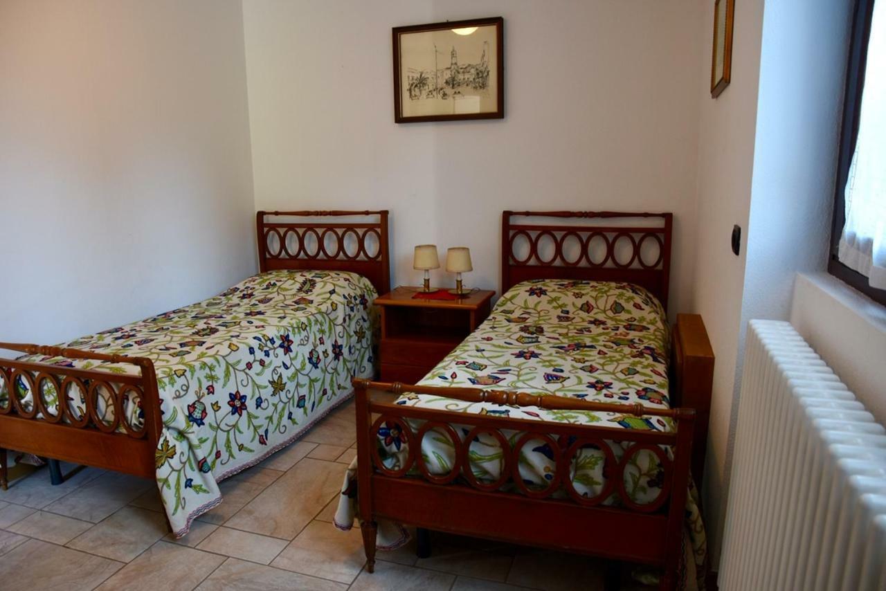 Baitin Finferlo Apartment Premadio Bagian luar foto
